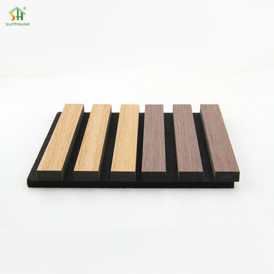 Goede prijs 1220X2440mm Black MDF+Polyester Fiber Acoustic Slat Wall Panel with Customized Color and 550kg/m3 ~ 880kg/m3 Density online