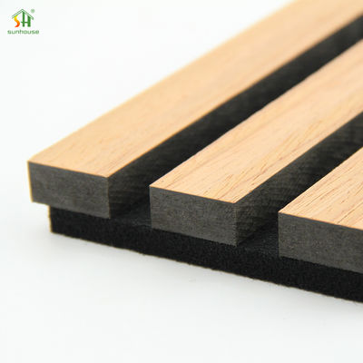 Goede prijs Customized Color Black MDF+Polyester Fiber Acoustic Slat Wall Panel with 550kg/m3 ~ 880kg/m3 Density online